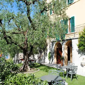 Tiziana Garnì Hotel